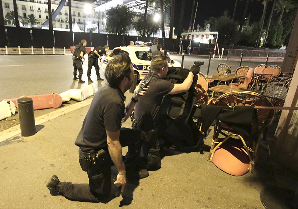 开云体育-法国队碾压韩国队，辛杜惊艳四座